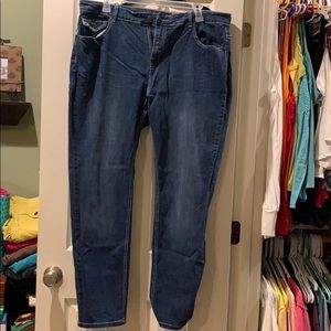 Plus size 22 blinged back pocket jeans